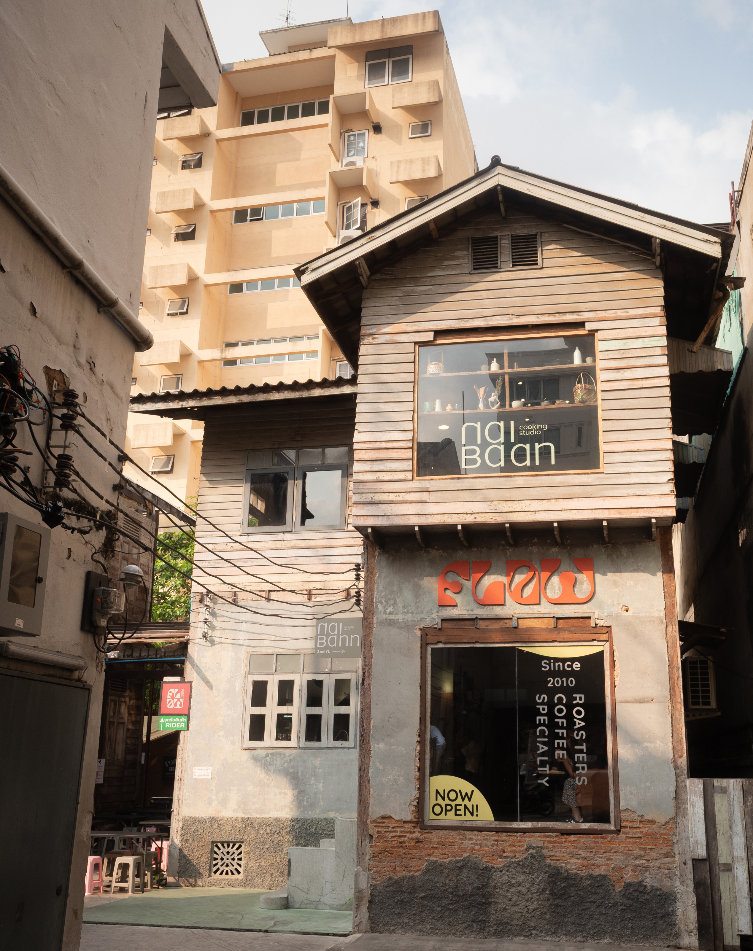 Thai cooking studio interior with warm ambiance